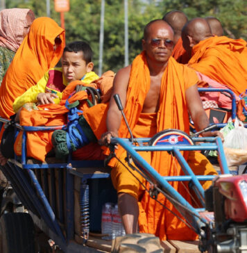 អ្នកឃ្លាំមើលជំរុញឱ្យអាជ្ញាធរចុះដោះស្រាយបញ្ហាជនភៀសសឹកខ្វះទឹកប្រើប្រាស់