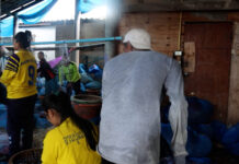 ពលករខ្មែរធ្វើការខុសច្បាប់នៅប្រទេសថៃជាច្រើនត្រូវបានប៉ូលិសឈុតខ្មៅថៃធ្វើទុក្ខបុកម្នេញ និងច្បាប់ខ្លួនជាបន្តបន្ទាប់