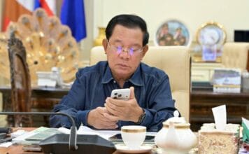 លោក ហ៊ុន សែន ប្រាប់មេបញ្ជាការឱ្យប្រាប់ទាហានពីបន្ទាត់ក្រហមដែលត្រូវវាយបកទៅថៃ