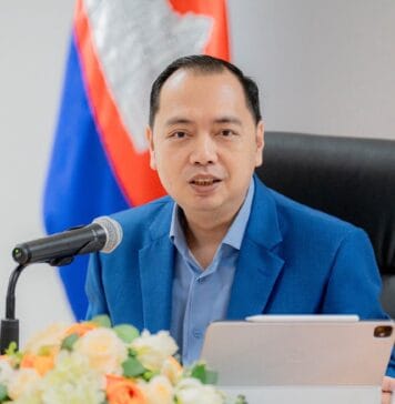 រដ្ឋមន្ត្រីព័ត៌មានជំរុញឲ្យអ្នកកាសែតផលិតព័ត៌មានដែលមានផលប្រយោជន៍ដល់សង្គម ជាងផ្សាយរឿងជម្លោះគ្រួសារ