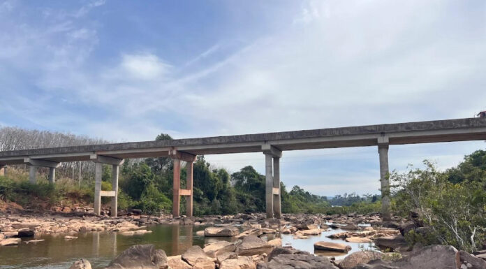 ថៃគំរាមបំផ្ទុះស្ពានស្ទឹងមេទឹកនៅខេត្តពោធិ៍សាត់ និងព្រមានពលរដ្ឋខ្មែរជម្លៀសចេញ