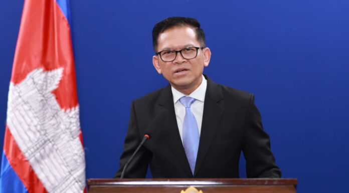 មន្ត្រីរដ្ឋាភិបាលប្រាប់ឱ្យពលរដ្ឋប្រុងប្រយ័ត្ននឹងគណនីក្លែងក្លាយធ្វើជាឈ្មោះខ្មែរមកបំបែកស្មារតីសាមគ្គី