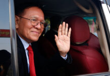 អ្នកឃ្លាំមើលសង្គមសង្ឃឹមថា លោក កឹម សុខា នឹងរួចទោសតាមរយៈការចរចានយោបាយ