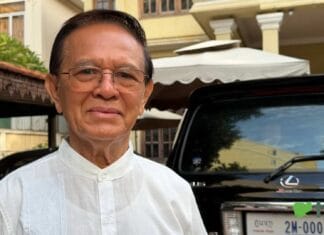 លោក កឹម សុខា ទទួលបានសិទ្ធិធ្វើដំណើរទៅក្រៅប្រទេសវិញ