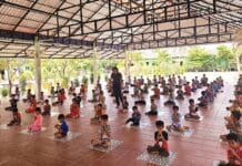 អ្នកឃ្លាំមើលសង្គមយល់ថា រដ្ឋាភិបាលពុំបានយកចិត្តទុកដាក់បញ្ហារបស់កុមារនោះទេ