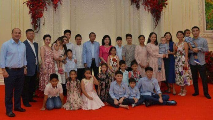 គ្រួសារ ហ៊ុន សែន