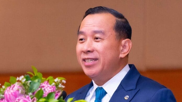ហួត ហាក់