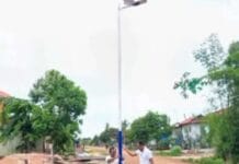 អ្នកឃ្លាំមើលរិះគន់រឿងធ្វើបង្គោលភ្លើងសូឡានៅខេត្តកំពង់ឆ្នាំងថា ពាក់ព័ន្ធអំពើពុករលួយ